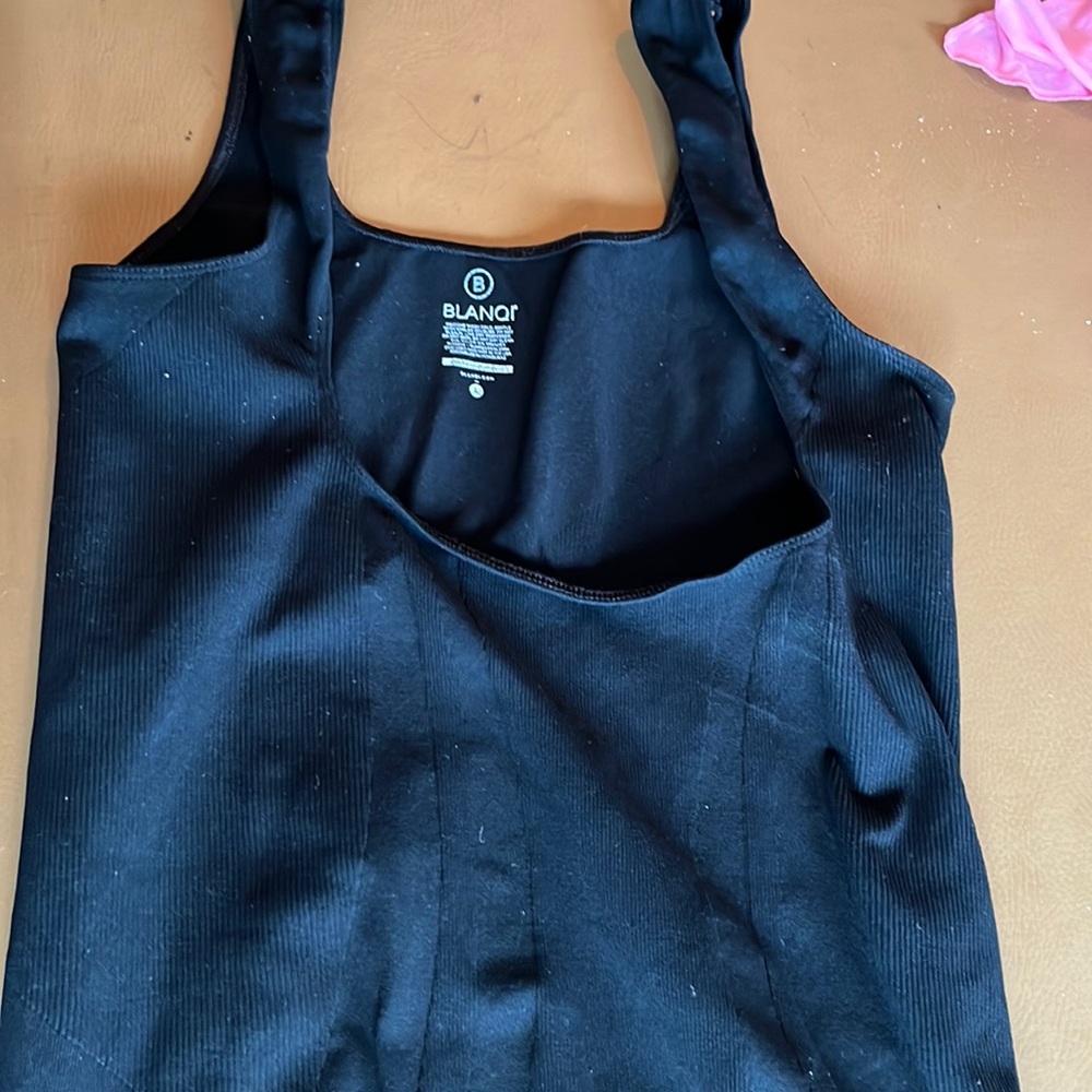 Nursing tank